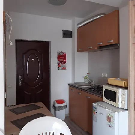 Iris House